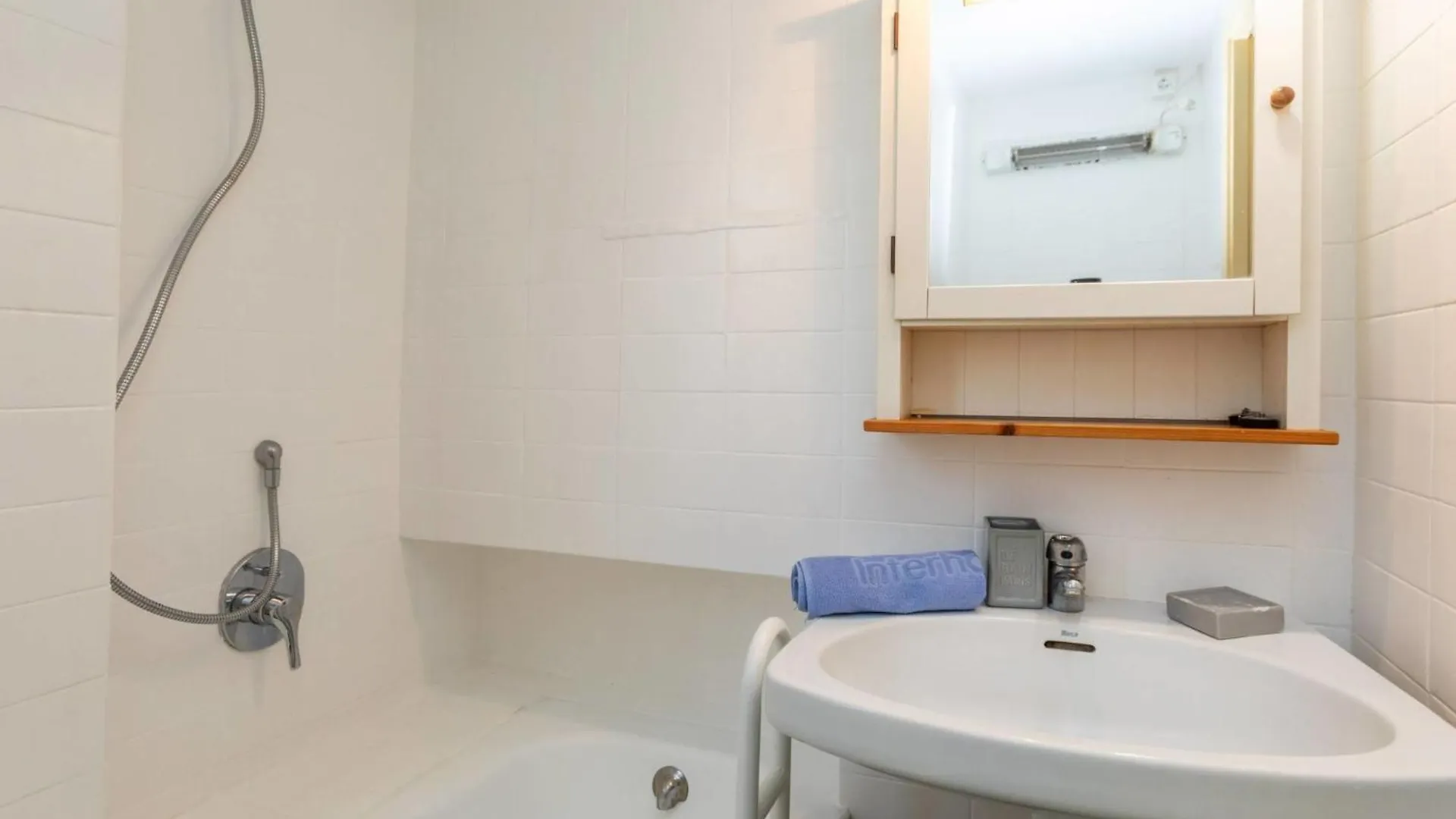 Apartment Las Olas By Interhome プラヤ・デアロ スペイン